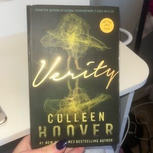 Colleen Hoover Verity chapter book